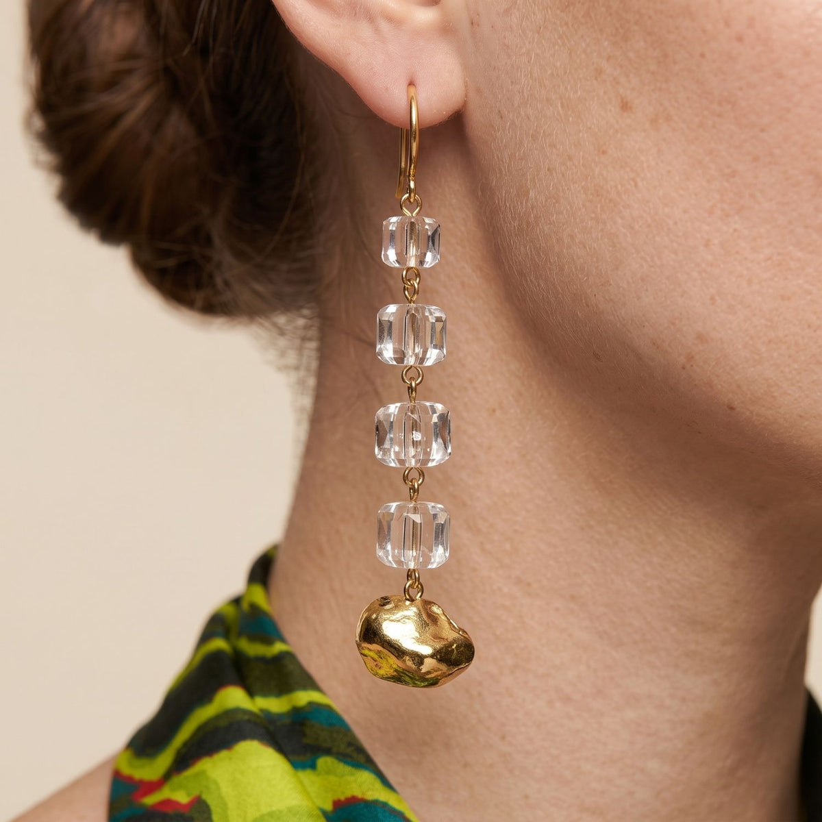 Koa Gold Graduated Crystal Cube Dangle Earrings