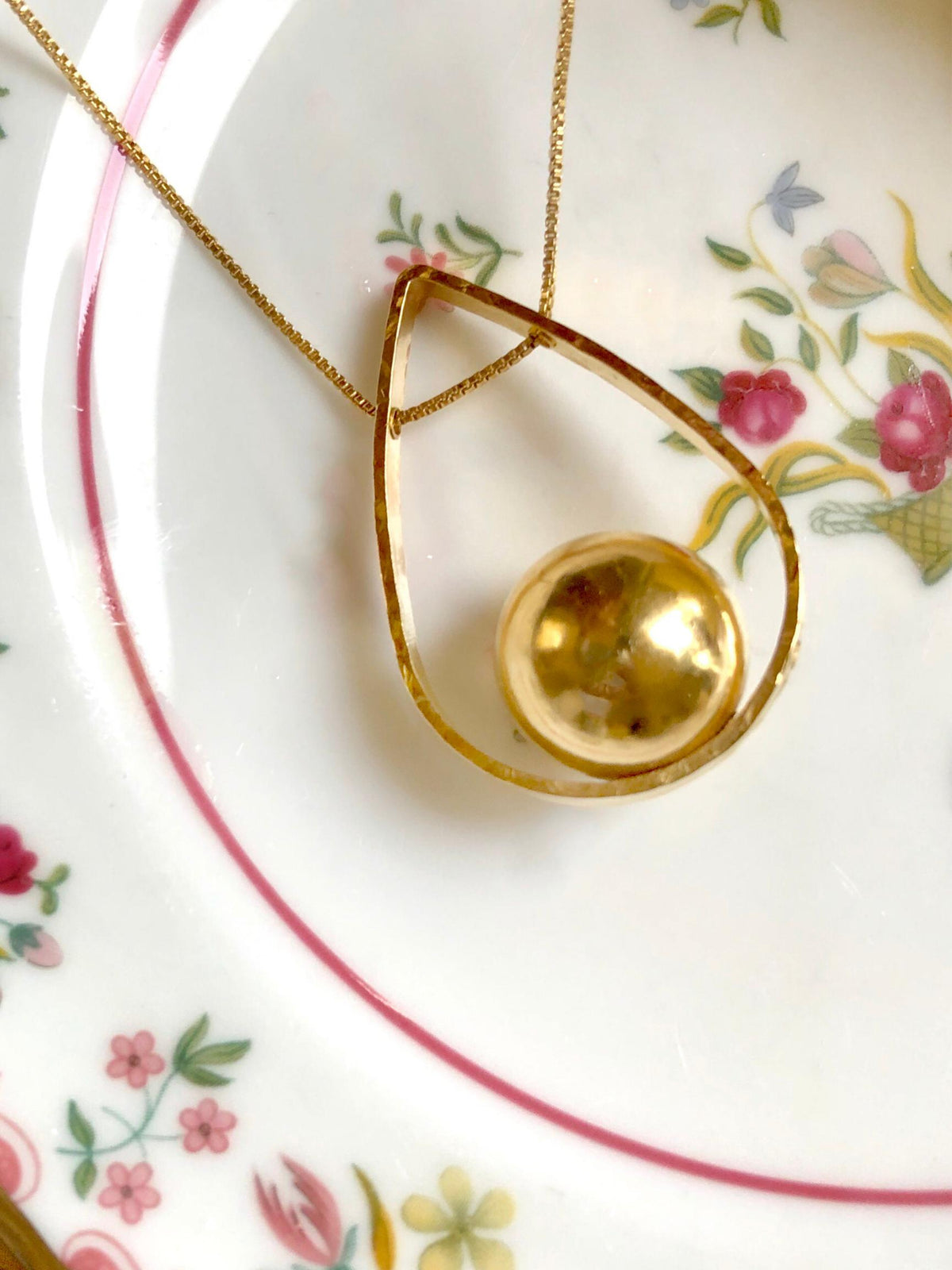 Orbita Swing Gold Pendant Necklace-Necklaces-JAREDJAMIN Jewelry Online-JARED JAMIN