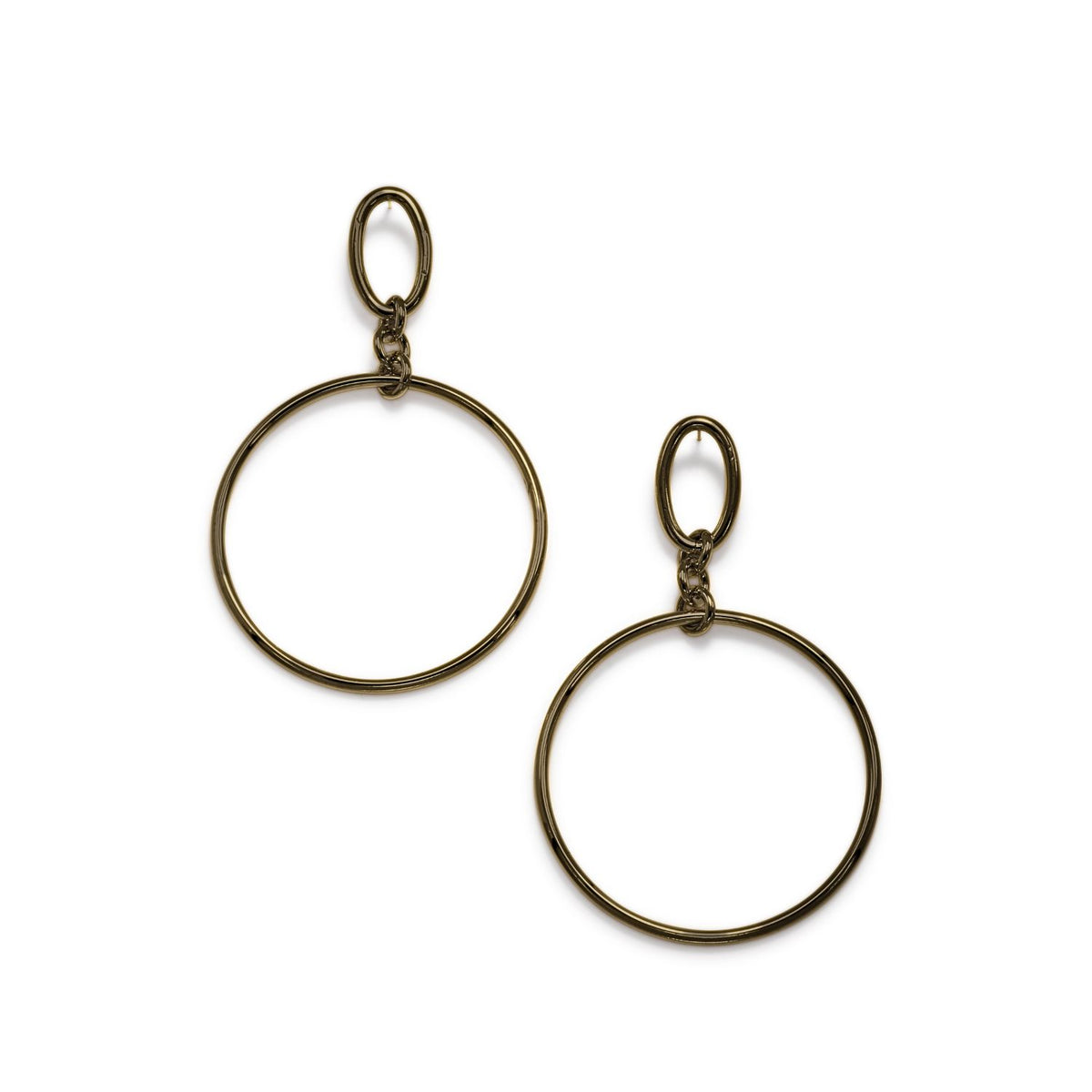 Los Antique Ophelia colgante aro Post pendientes de JAREDJAMIN Joyería Online presentan large, thin oro aros hanging from small oval loops en un minimalist, modern design. Both pendientes are shown lying flat sobre un plain fondo blanco.