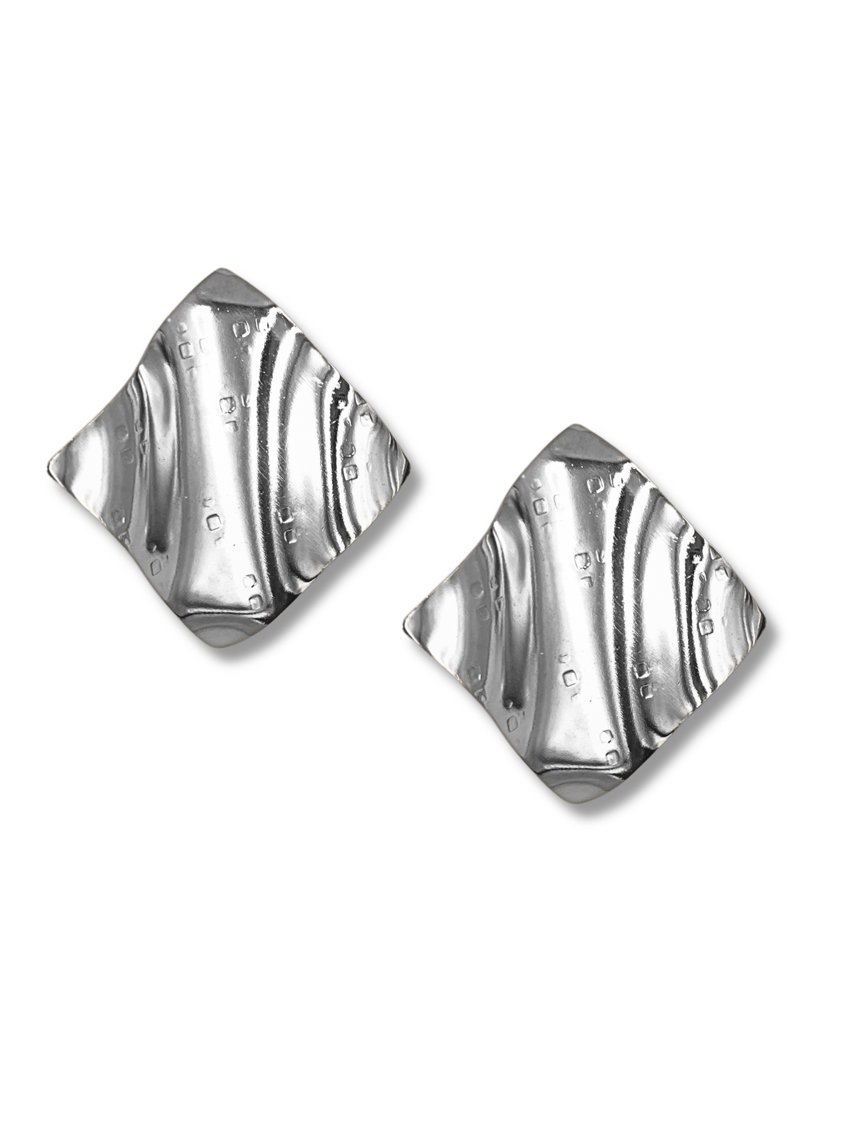 Introducing JAREDJAMIN Jewelry Online&#39;s Whitney Wave Earrings: sleek, diamond-shaped silver pieces with a wavy texture and indented dots that enhance their luxurious, light-reflective design.