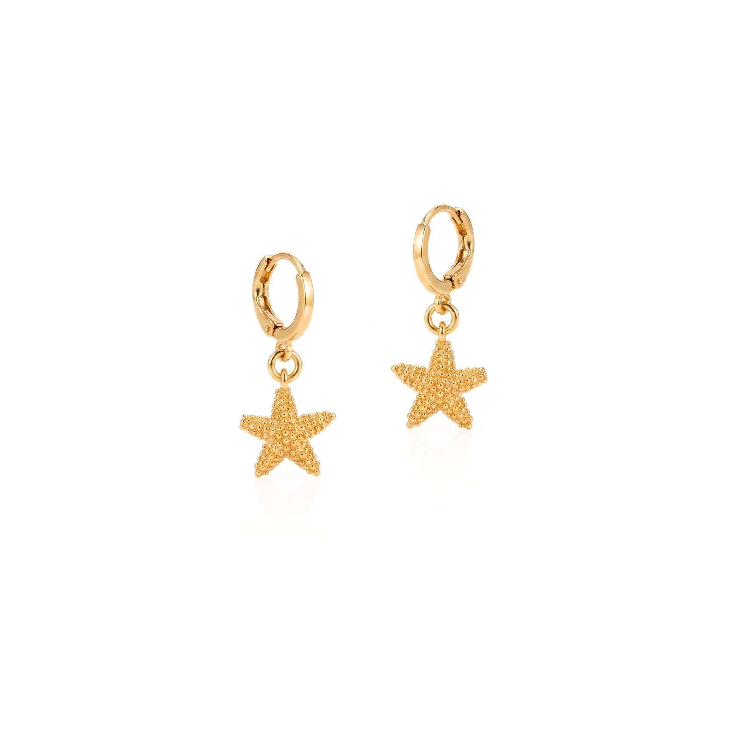 Hand-assembled in our West Hollywood studio, these 18K gold-plated hoops punctuate each movement with a star-shaped charm refracting light. Crafted in small batches using eco-conscious methods. Style Note: transitions from tailored shirts to after-dark silk.