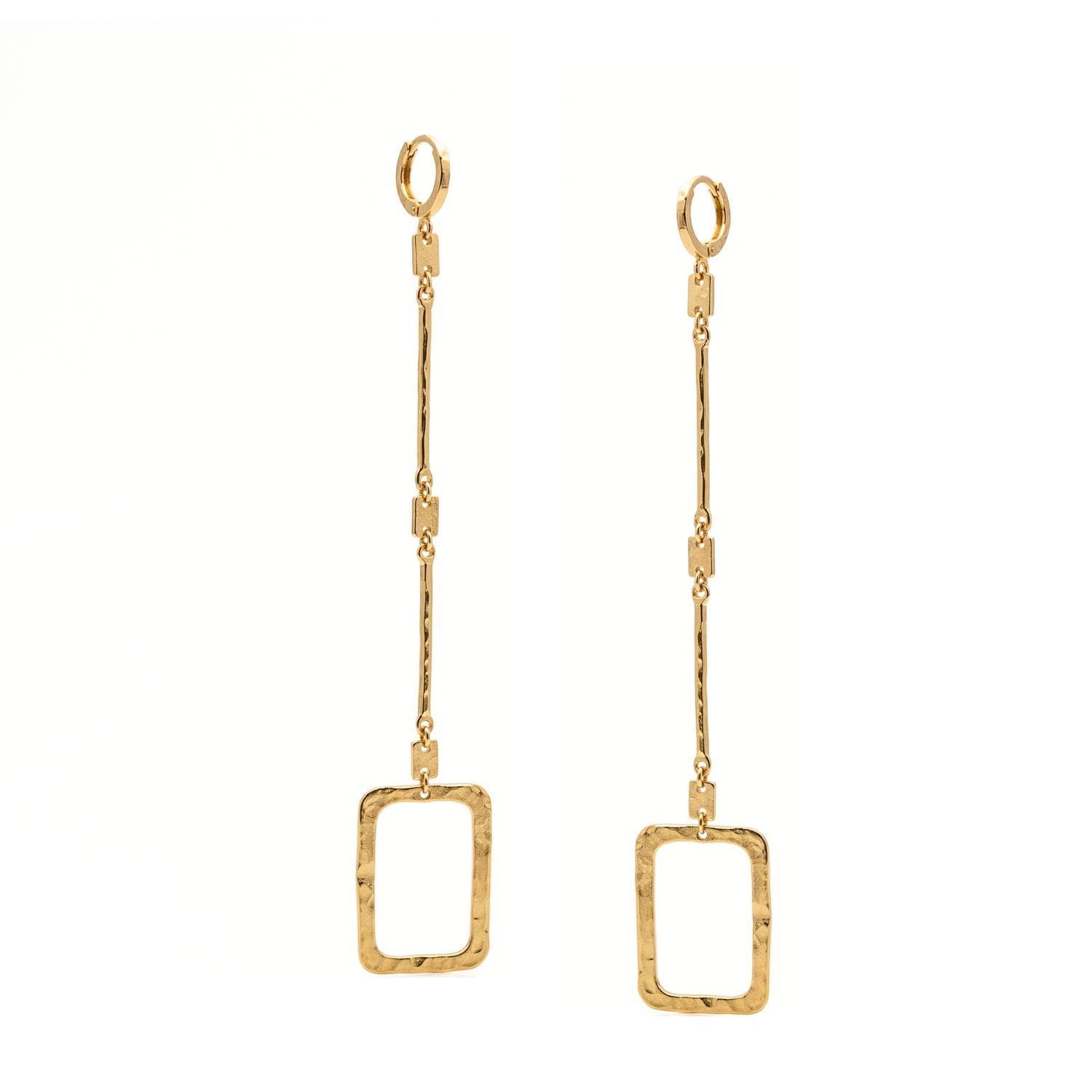 High-resolution studio product shot of the pair of 5-inch, 4-gram JAREDJAMIN Solene Gold Hammered Single Link Drop Leverback Earrings against a white background, showing the full linear bar drop, single hand-hammered open rectangle, and leverback closures.