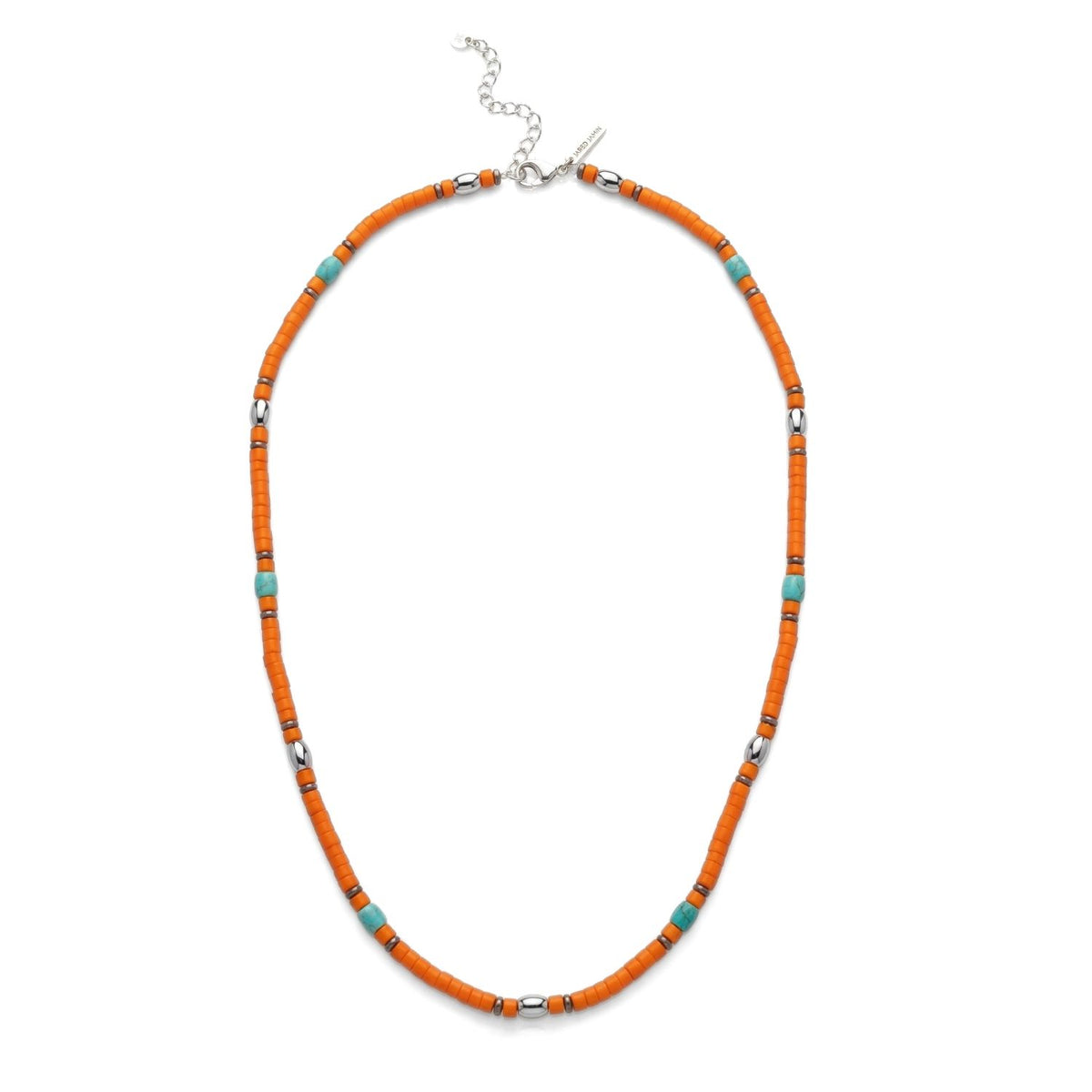 Los Waimea Beaded collar features small round orange heishi beads, turquoise y plata accents, a metal clasp, y an adjustable cadena. Made in West Hollywood con artisanal craftsmanship, sustainable de lujo, y signature brushed finishes.