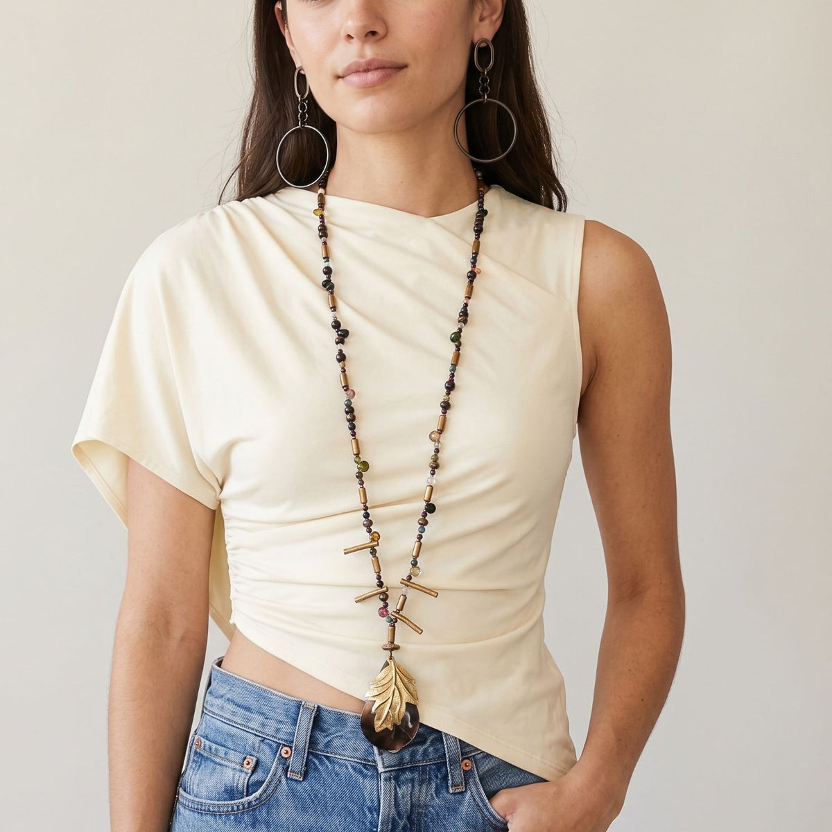 Daphne Vintage Pendant Necklace